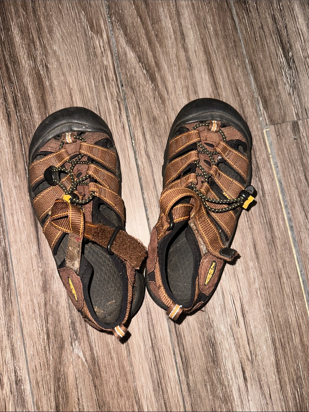 Keen Brown Outdoor Sandal Shoe with Bungee Laces